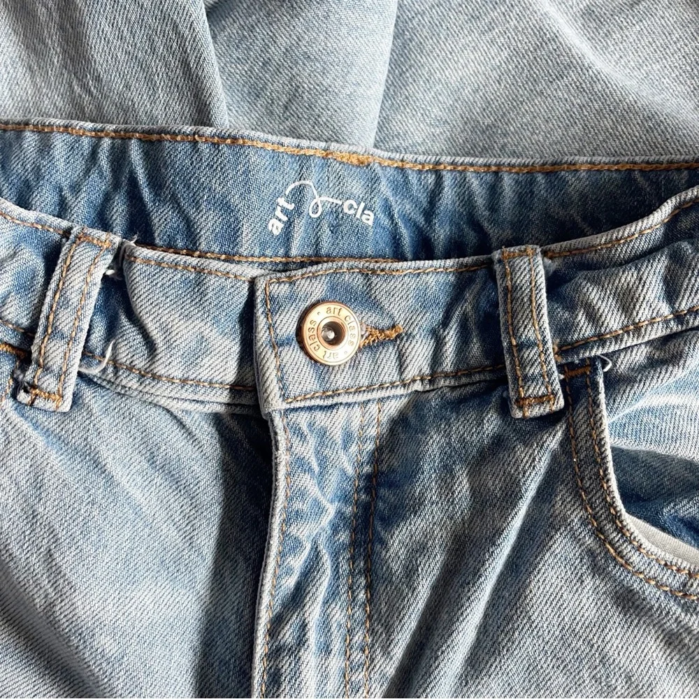 Art Class Light Blue Girls Distressed Wide Leg Jeans - Picture 6 of 6